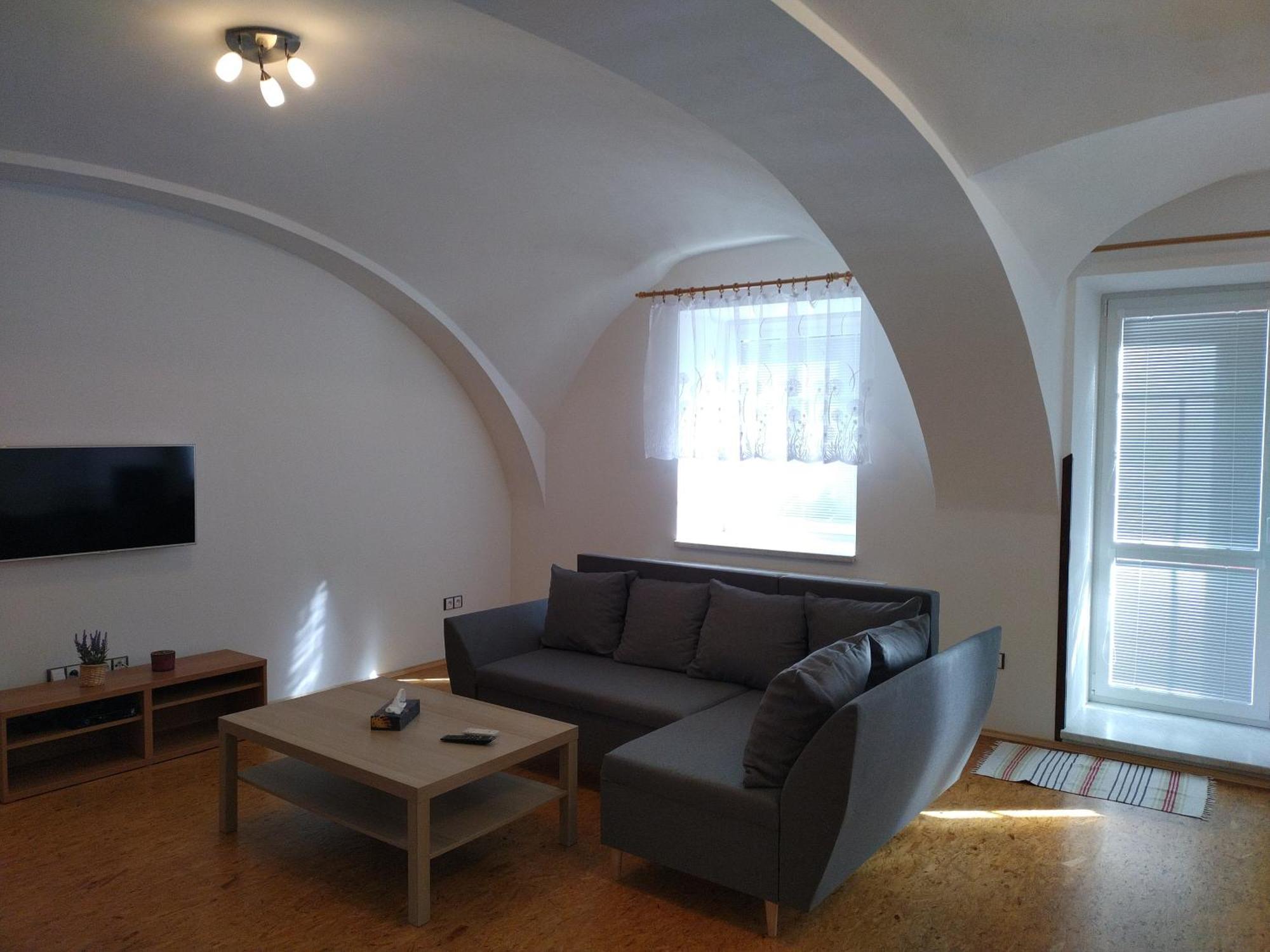U Kostela